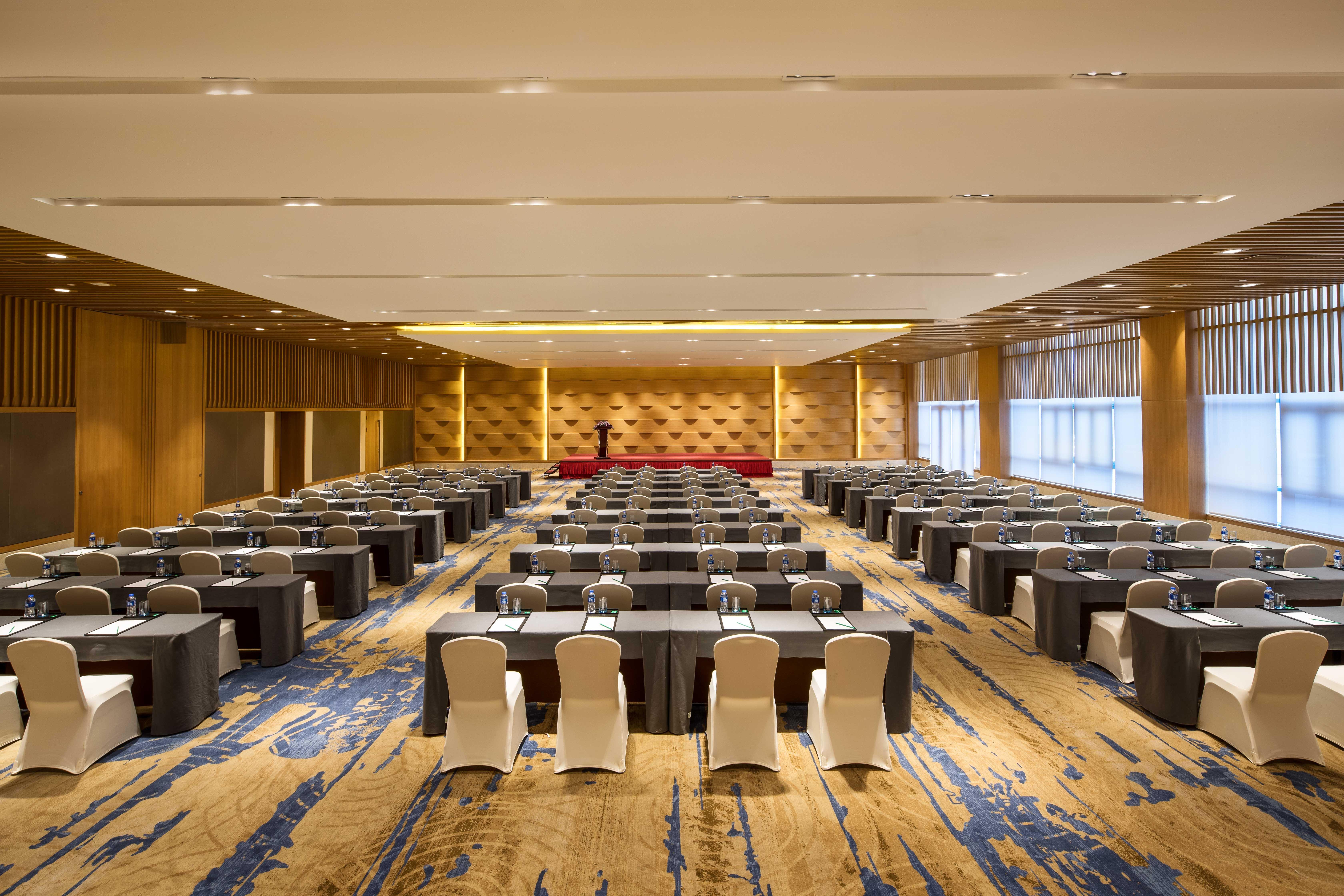 Holiday Inn Kunshan Huaqiao By Ihg Dış mekan fotoğraf